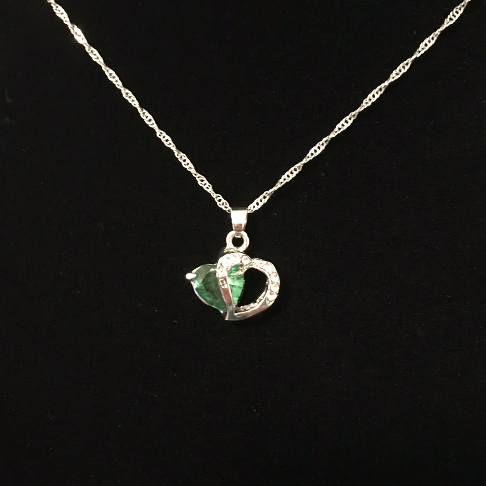Sterling Silver Necklace with Green Crystal